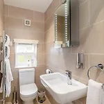 Bed & Breakfast Stilworth House 4*