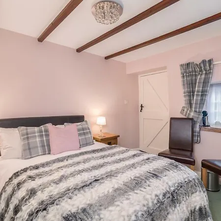 Stilworth House Nocleg ze śniadaniem 4*